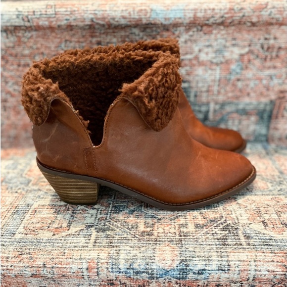 Kelsi Dagger Kayak fold over bootie 8 - Picture 5 of 8